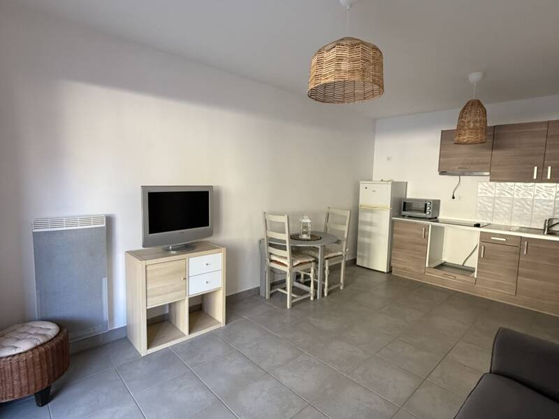 Maison à louer, 37m², VENELLES