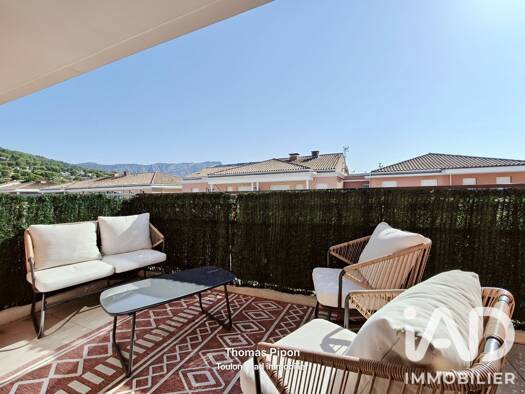 Appartement à vendre 258 000 € 3 pièces 2 chambres 61 m² Étage 6/6 Brunet Toulon 83100