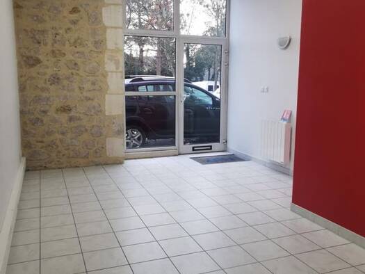 Local commercial à louer 630 € 40 m² de surface de vente Marmande 47200