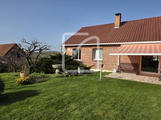 Maison de plain-pied à vendre 349 500 € 3 pièces 2 chambres 110 m² 957 m² de terrain Hesdin-l'Abbé 62360
