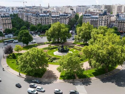 Local d'activités à vendre 296 000 € 80 m² d'espace de stockage Nation-Alexandre Dumas Paris 11ème arrondissement 75011