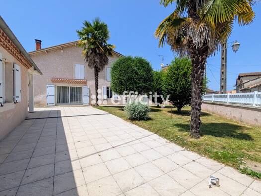 Maison à vendre 348 000 € 8 pièces 5 chambres 175 m² 1 800 m² de terrain Saint-Léon-sur-l'Isle 24110