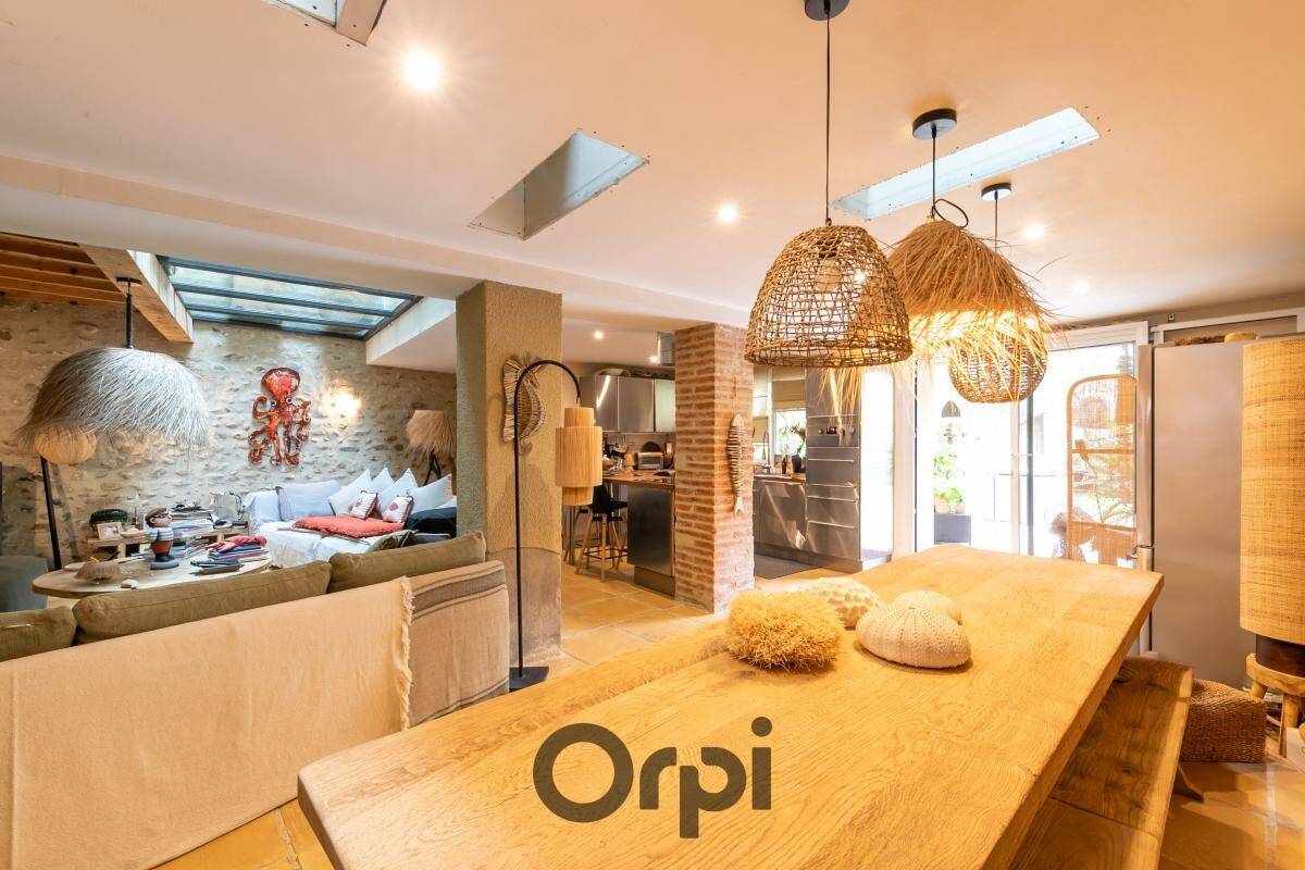 Maison à vendre, 226m², PEZILLA LA RIVIERE