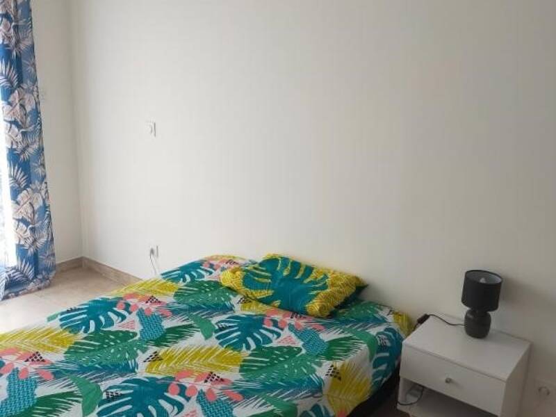 Maison à louer, 12m², LES ANGLES