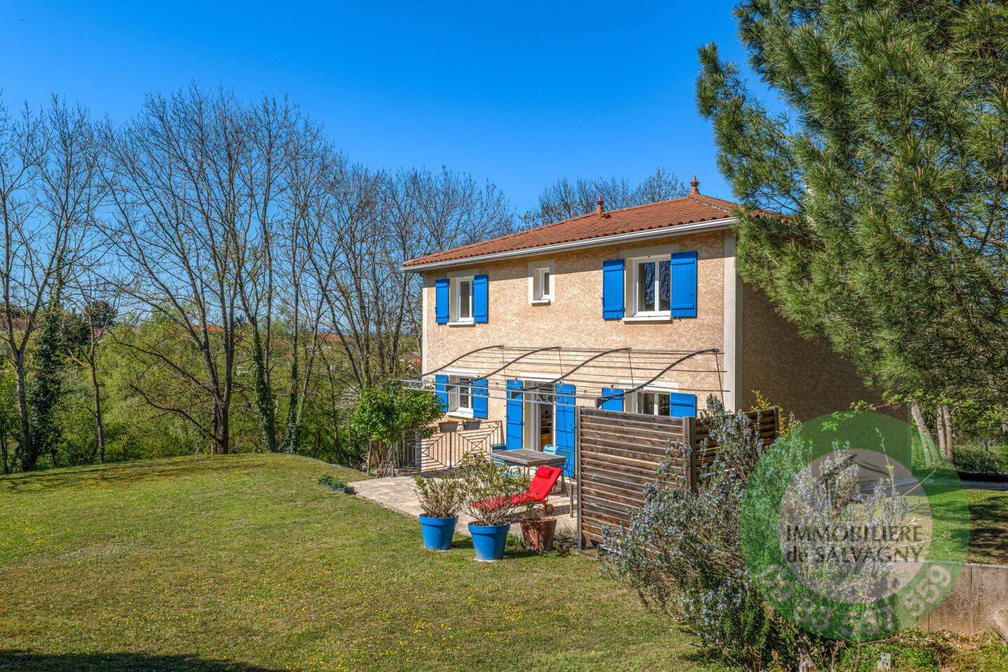 Maison à vendre, 135m², LA TOUR DE SALVAGNY