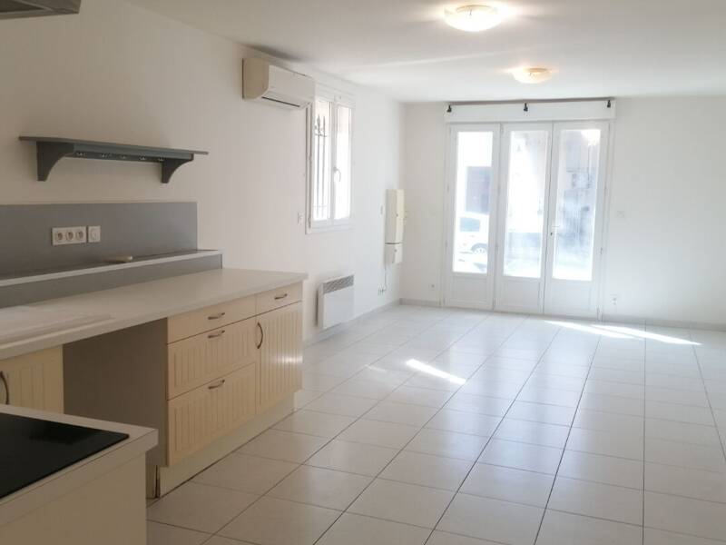 Maison à louer, 56m², CHATEAURENARD