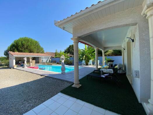 Villa à vendre 420 000 € 7 pièces 5 chambres 200 m² 3 530 m² de terrain Saint-Porquier 82700