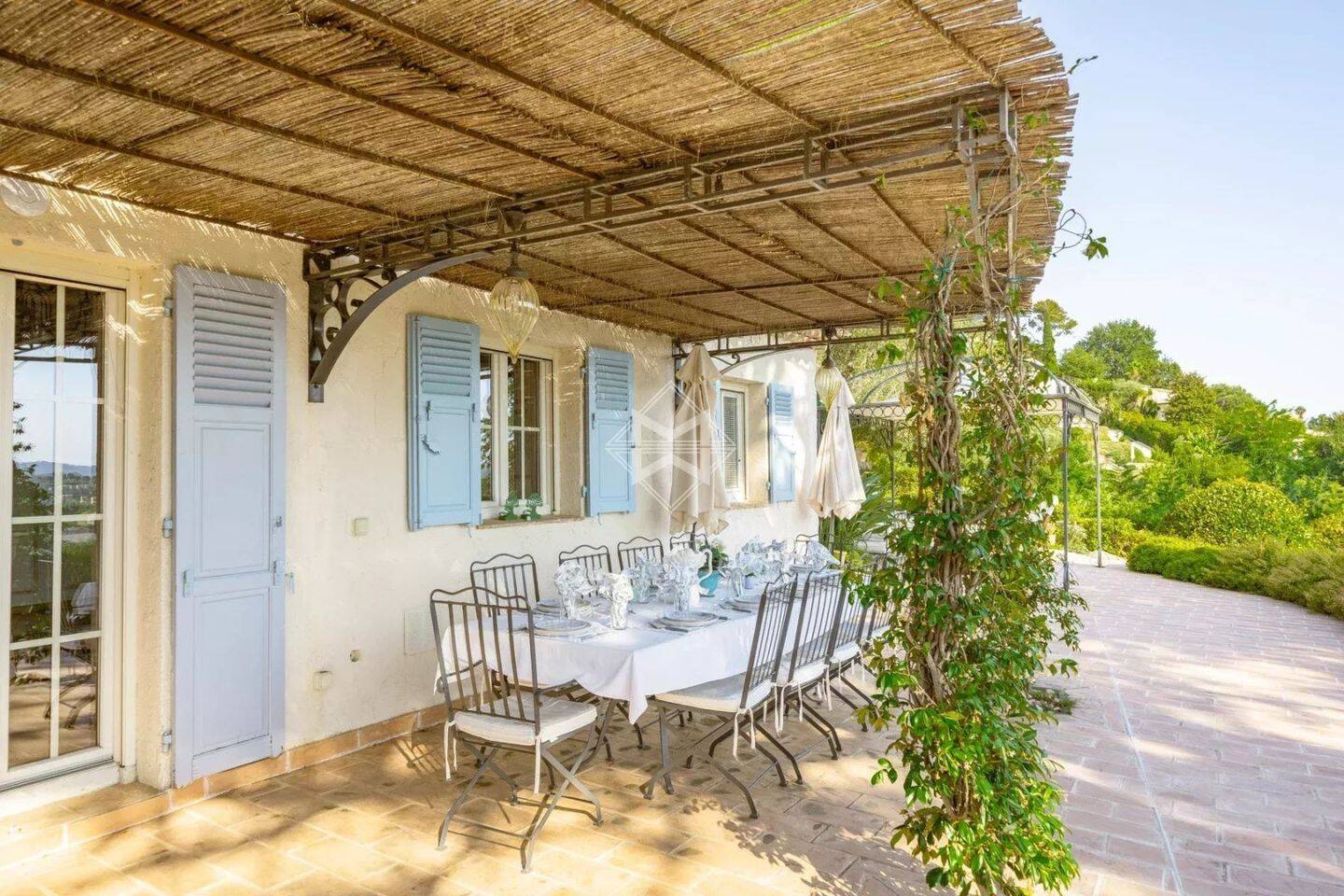 Maison à vendre, 300m², SAINT PAUL DE VENCE