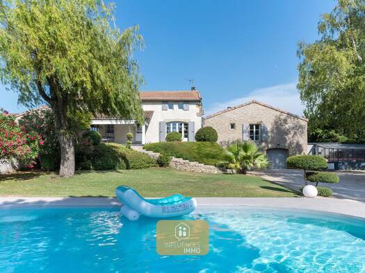 Maison à vendre 790 000 € 9 pièces 4 chambres 240 m² 2 346 m² de terrain Beaumont-lès-Valence 26760