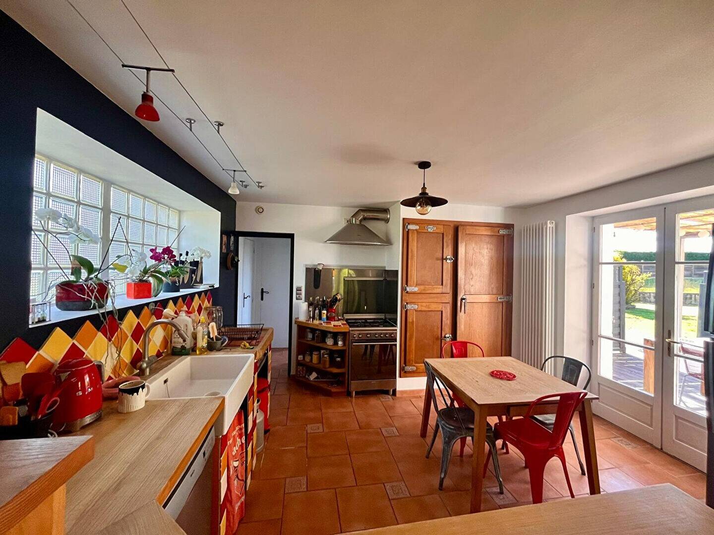 Maison à vendre, 187m², MONTMERLE SUR SAONE