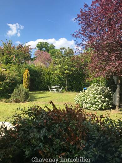 Maison à louer 3 800 € 7 pièces 6 chambres 230 m² 309 m² de terrain Nord Saint-Nom-la-Bretèche 78860