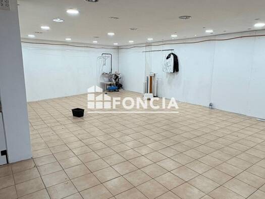 Local commercial à vendre 166 000 € 127 m² de surface de vente Pont-du-Las Toulon 83200