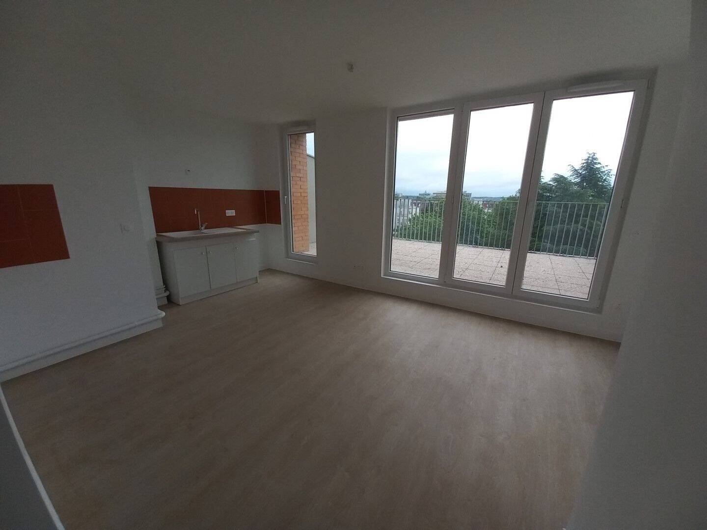 Maison à louer, 48m², COURCOURONNES