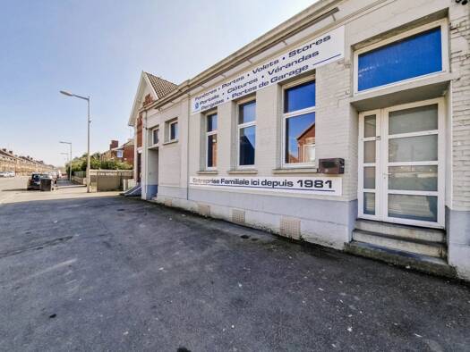 Local d'activités à vendre 100 000 € 180 m² d'espace de stockage Lourches 59156