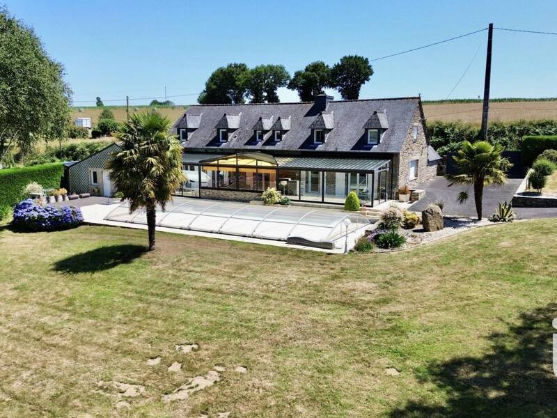 Maison à vendre, 167m², PLOUGUENAST