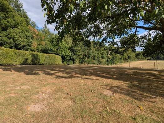 Terrain constructible à vendre 165 900 € 2 160 m² de terrain Pacy-sur-Eure 27120