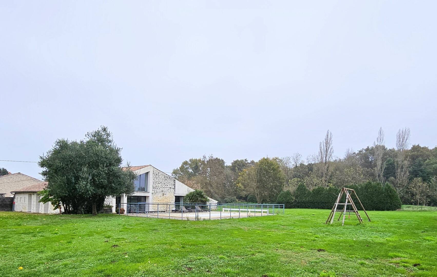 Maison à vendre, 330m², ROCHEFORT