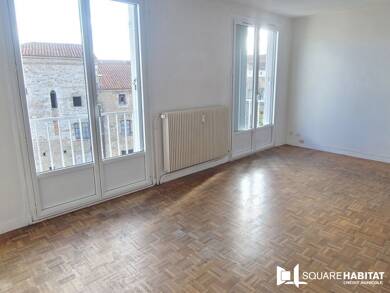 Appartement à vendre 125 000 € 4 pièces 3 chambres 82 m² 1er étage Montbrison 42600