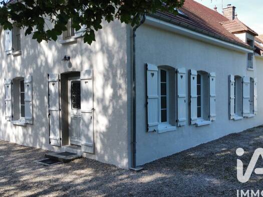 Maison à vendre 299 900 € 8 pièces 7 chambres 173 m² 2 442 m² de terrain Bagneux 51260