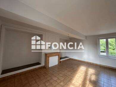 Appartement à louer 700 € 3 pièces 2 chambres 53,7 m² 1er étage Frans 01480