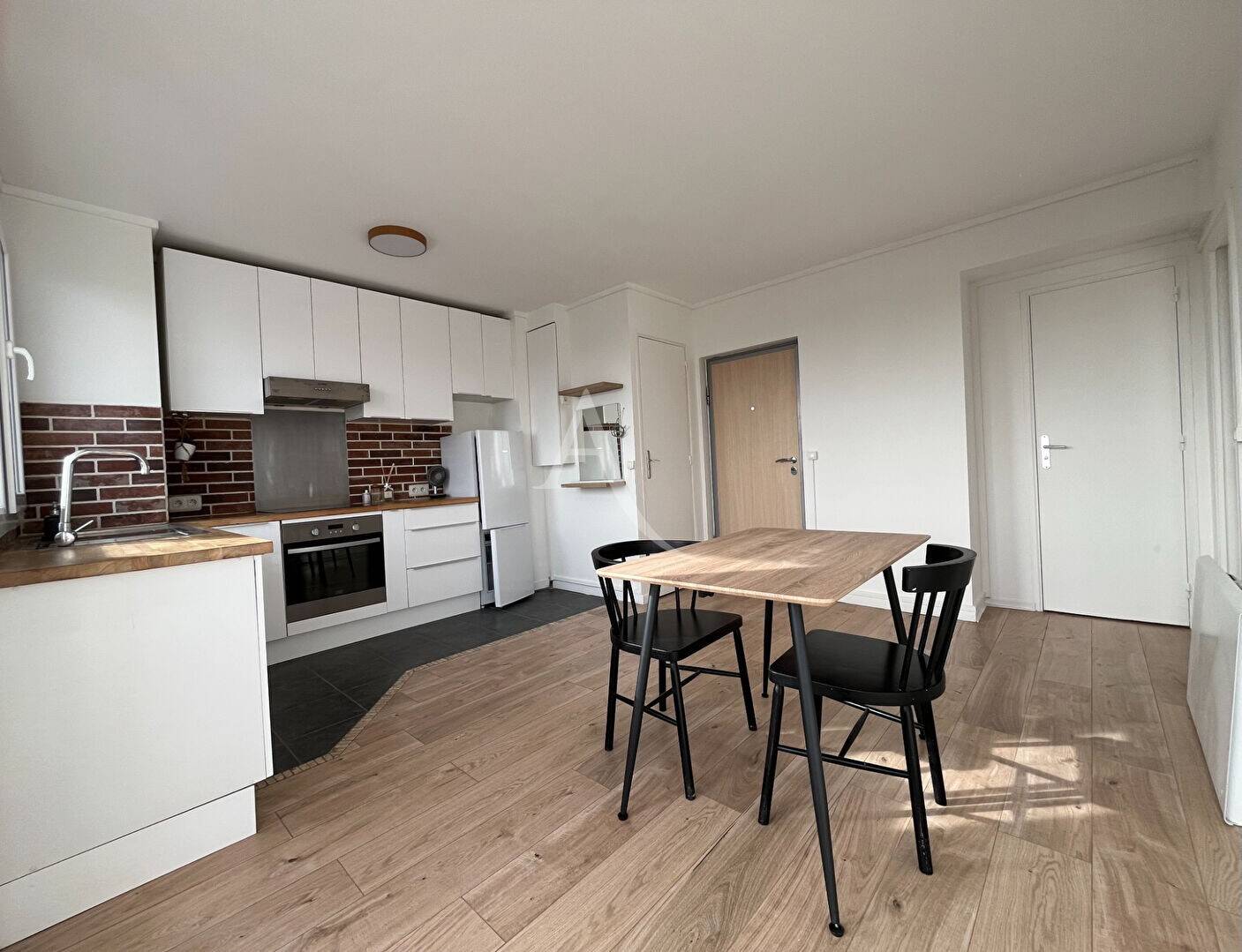 Maison à louer, 32m², MONTREUIL
