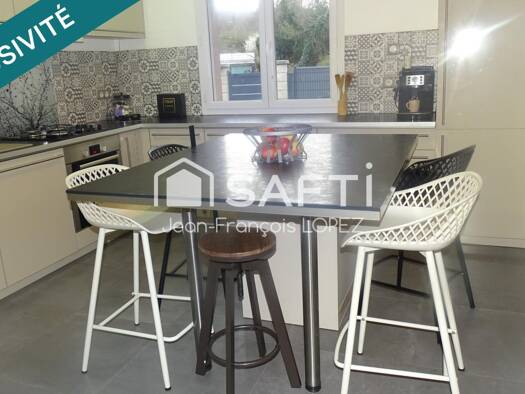 Maison à vendre 299 000 € 7 pièces 5 chambres 157 m² 677 m² de terrain Beaulieu Mandeure 25350