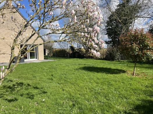 Maison à vendre 345 000 € 9 pièces 5 chambres 148 m² 723 m² de terrain