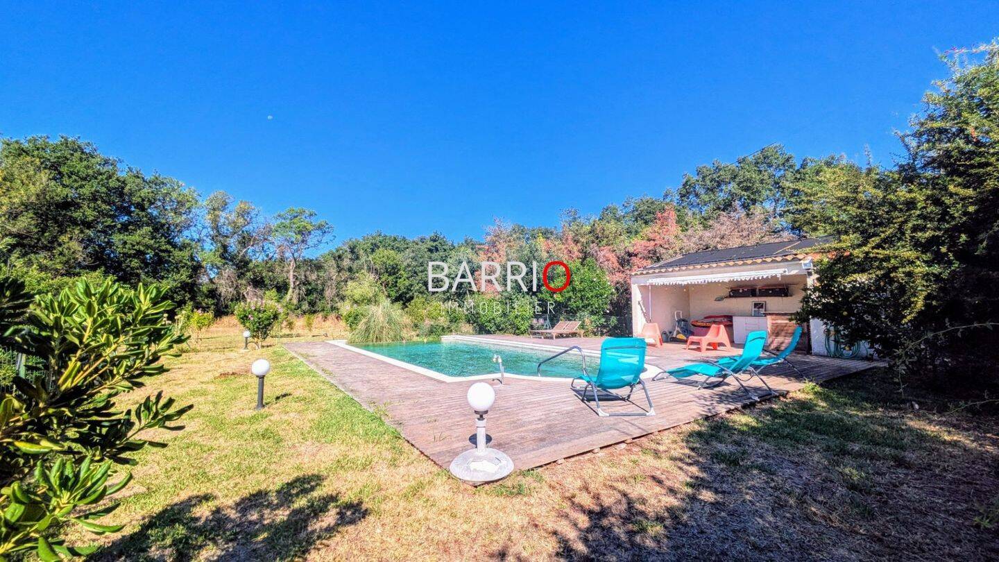 Maison à vendre, 354m², VILLENEUVE DE LA RAHO