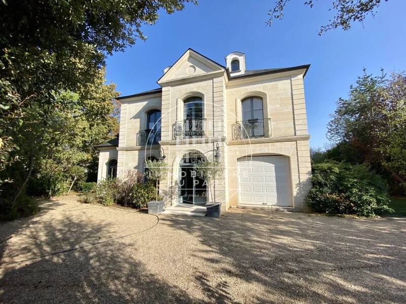 Maison à louer, 246m², CROISSY SUR SEINE