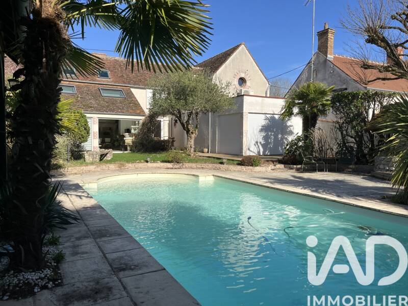 Maison à vendre, 201m², SAINT DENIS EN VAL