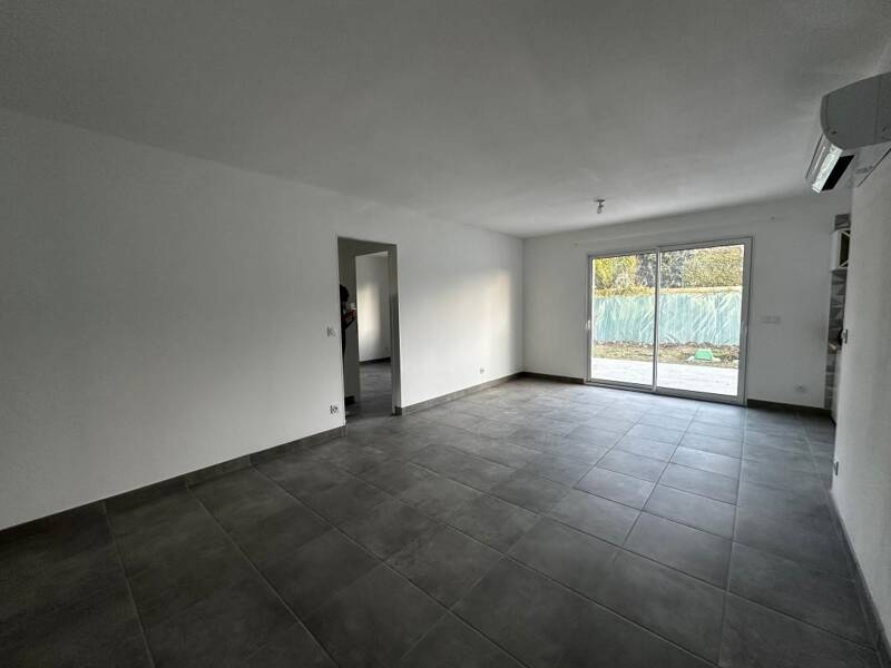 Maison à louer, 60m², CARBONNE