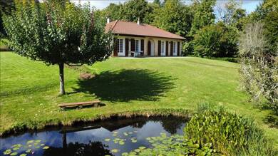 Maison de plain-pied à vendre 199 990 € 4 pièces 3 chambres 100 m² 3 660 m² de terrain Champagnac la Riviere 87150