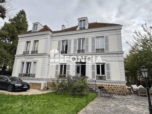Maison à vendre 1 140 000 € 8 pièces 7 chambres 290 m² Brunoy 91800