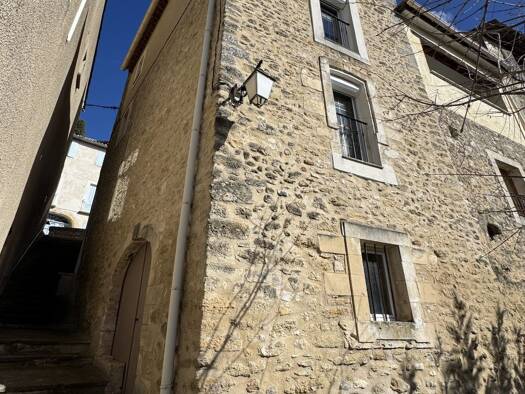 Maison à vendre 585 000 € 7 pièces 4 chambres 205 m² 70 m² de terrain Ménerbes 84560