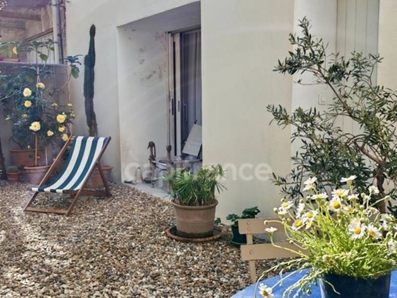 Maison à vendre, 131m², FONTVIEILLE
