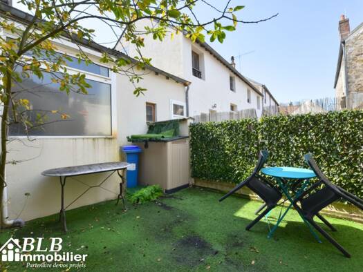 Maison à louer 1 370 € 3 pièces 2 chambres 90 m² Les Essarts-le-Roi 78690