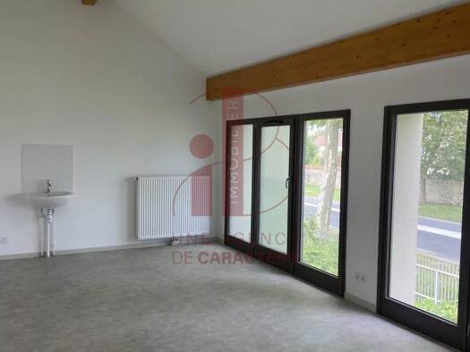 Espace bureau à louer 578 € 24,4 m² de bureaux Chailly-en-Bière 77930