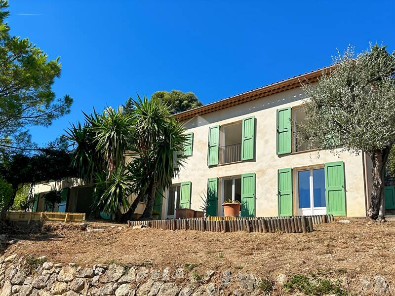Maison à louer, 194m², GRASSE
