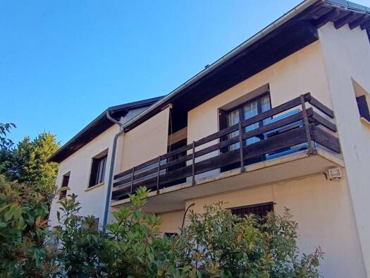 Maison à vendre 315 000 € 8 pièces 6 chambres 178 m² 762 m² de terrain Sud Ouest Belley 01300
