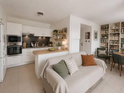 Appartement à vendre 250 000 € 3 pièces 2 chambres 72 m² Étage 2/3 Bordeaux 33000
