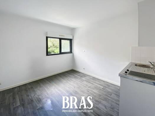 Appartement à louer - logement étudiant 375 € 1 pièce 16 m² RDC/3 Jonelière-Université Nantes 44300