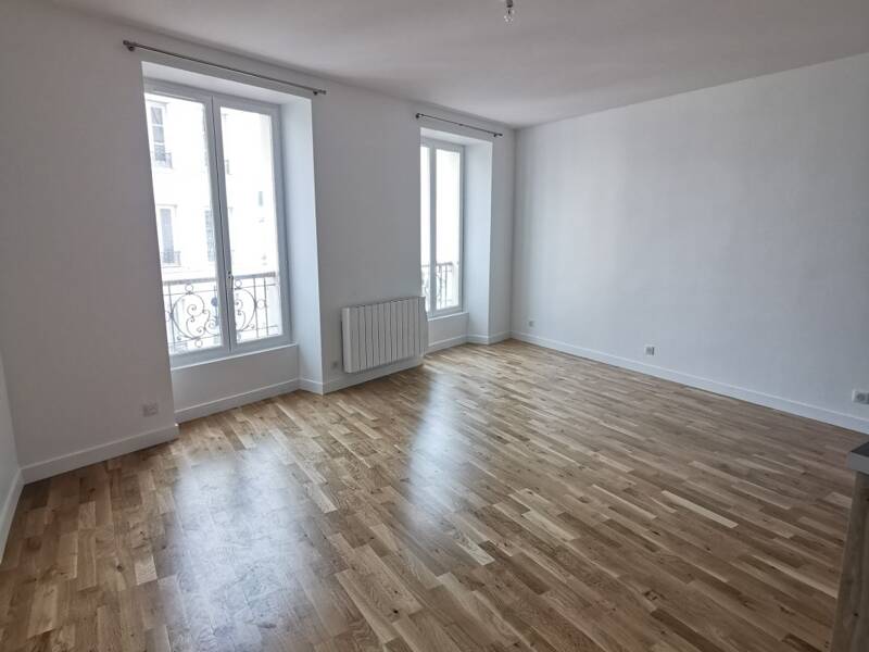 Maison à louer, 44m², PARIS 18E