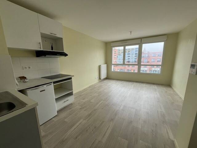 Maison à louer, 37m², COURCOURONNES