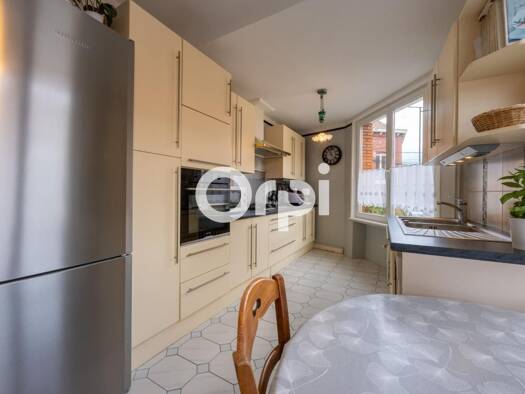 Maison de ville à vendre 151 690 € 3 pièces 2 chambres 103 m² 72 m² de terrain Est Lens 62300
