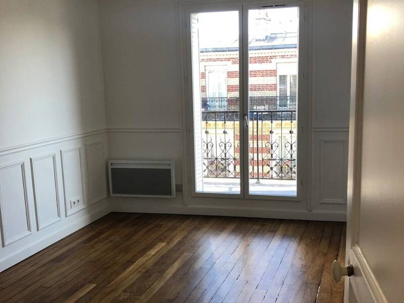 Maison à louer, 43m², PARIS 18E