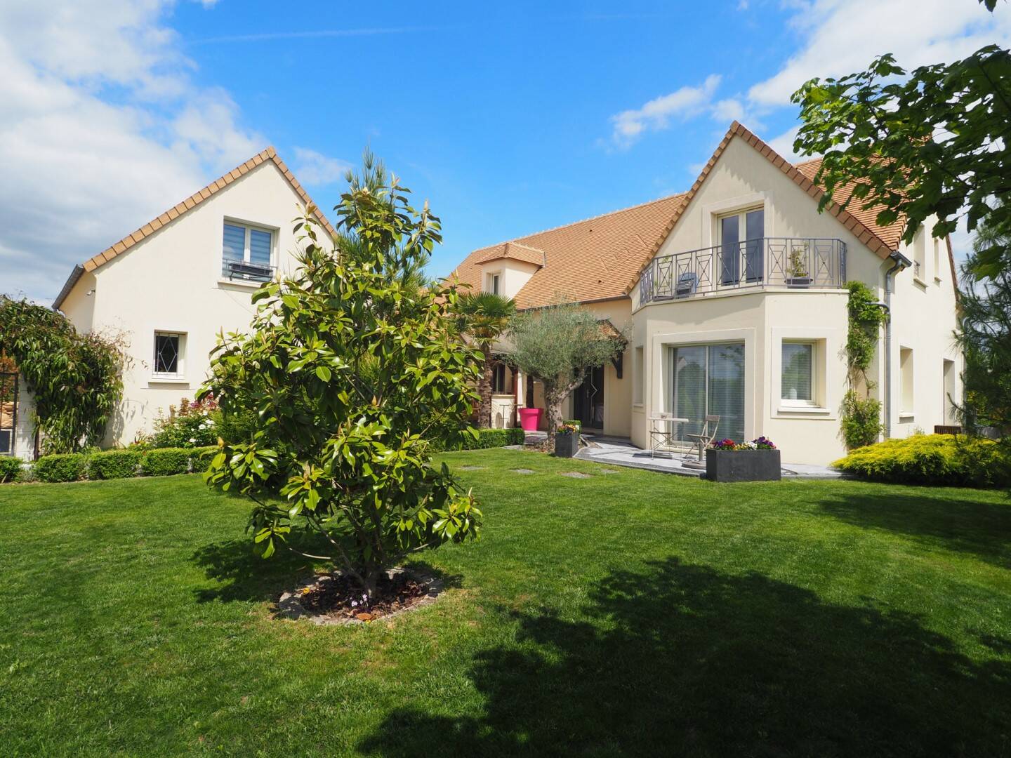 Maison à vendre, 248m², NEAUPHLE LE VIEUX