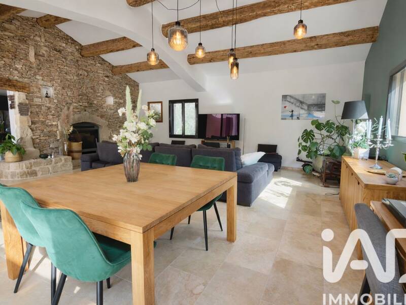 Maison à vendre, 272m², PEYROLLES EN PROVENCE