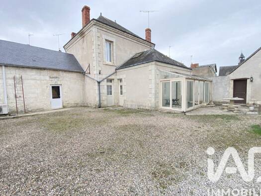 Maison de ville à vendre 107 500 € 5 pièces 3 chambres 133 m² 537 m² de terrain Écueillé 36240