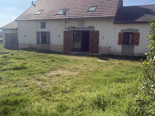 Maison à vendre 185 000 € 6 pièces 5 chambres 157 m² 2 348 m² de terrain Clamerey 21390