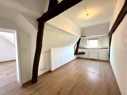 Appartement à vendre 149 800 € 3 pièces 2 chambres 51 m² 2ème étage Ouest Chambly 60230